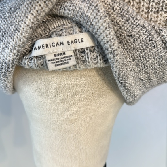 American Eagle Heather Gray Polo Knit Sweater Size Small NWOT - Picture 7 of 9